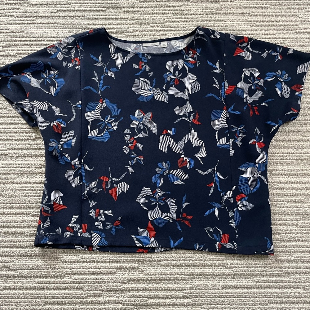 Halogen short sleeve